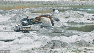 गिट्टी बालुवा निर्यातबाट खरवौ आम्दानी हुन्छ