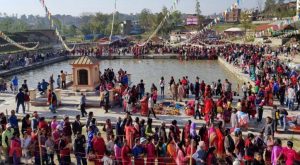 इन्द्रदहमा बिहानैदेखि मेला