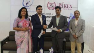 केएफए बिजनेस स्कुल र फर्मा मार्केटिङ सोलुसनबीच सम्झौता