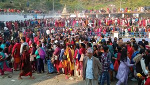 वैशाख कृष्ण औँसीः मातृ सम्मान दिवस अर्थात् आमाको मुख हेर्ने पर्व मनाइँदै वैशाख कृष्ण औँसीः मातृ सम्मान दिवस अर्थात् आमाको मुख हेर्ने पर्व मनाइँदै