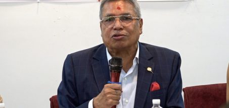 नेपालको आर्थिक नीति कागजमा राम्रो, कार्यान्वयनमा जटिल : चेम्बर अध्यक्ष अग्रवाल नेपालको आर्थिक नीति कागजमा राम्रो, कार्यान्वयनमा जटिल : चेम्बर अध्यक्ष अग्रवाल