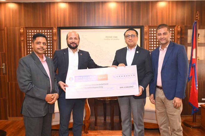 लुम्बिनी विकास बैंकद्वारा प्रधानमन्त्री दैवी प्रकोप उद्धार कोषमा २५ लाख सहयोग