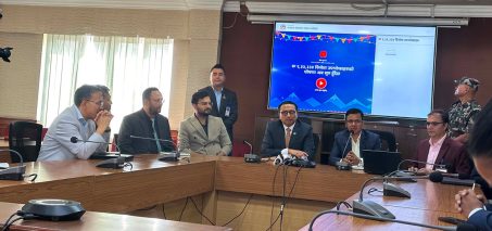 करदाता प्रोत्साहन: १५ जनालाई एक–एक लाख र एक जनाले पाए १० लाख उपहार करदाता प्रोत्साहन: १५ जनालाई एक–एक लाख र एक जनाले पाए १० लाख उपहार