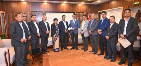 साल्ट ट्रेडिङ कर्पोरेसनद्वारा प्रधानमन्त्री राहत कोषमा ६० लाख सहयोग