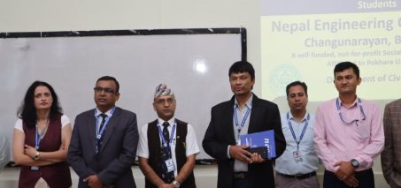 नेपाल इन्जिनियरिङ कलेजमा नवप्रवेशी विद्यार्थीलाई स्वागत तथा शैक्षिक अभिमुखीकरण नेपाल इन्जिनियरिङ कलेजमा नवप्रवेशी विद्यार्थीलाई स्वागत तथा शैक्षिक अभिमुखीकरण